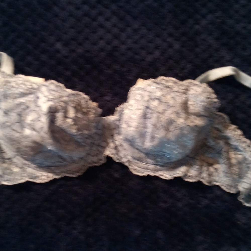 Victoria Secret Bra 36C